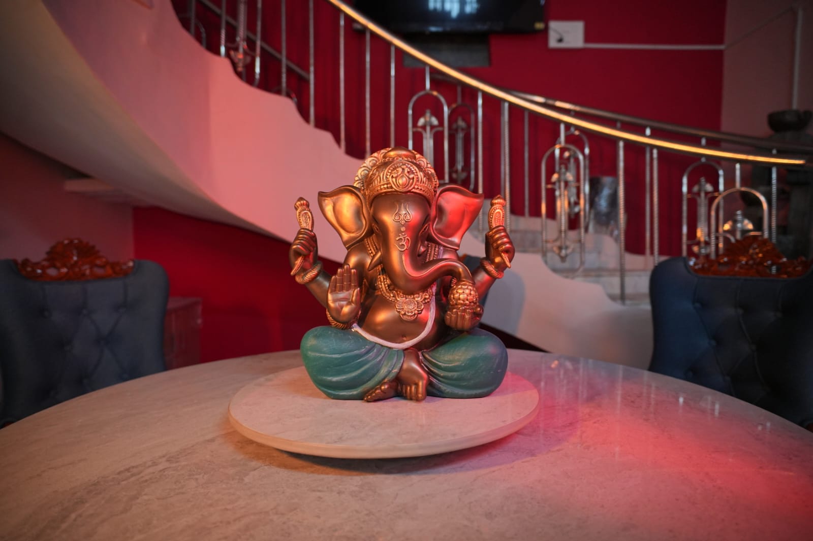 Lobby with Ganesha idol